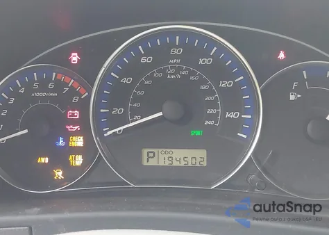 2010 Subaru Forester 2.5X Premium z USA, uszkodzony, nr VIN JF2SH6CC2AH905922